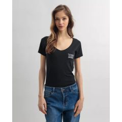 DEVERGO Women's T-Shirt - Black